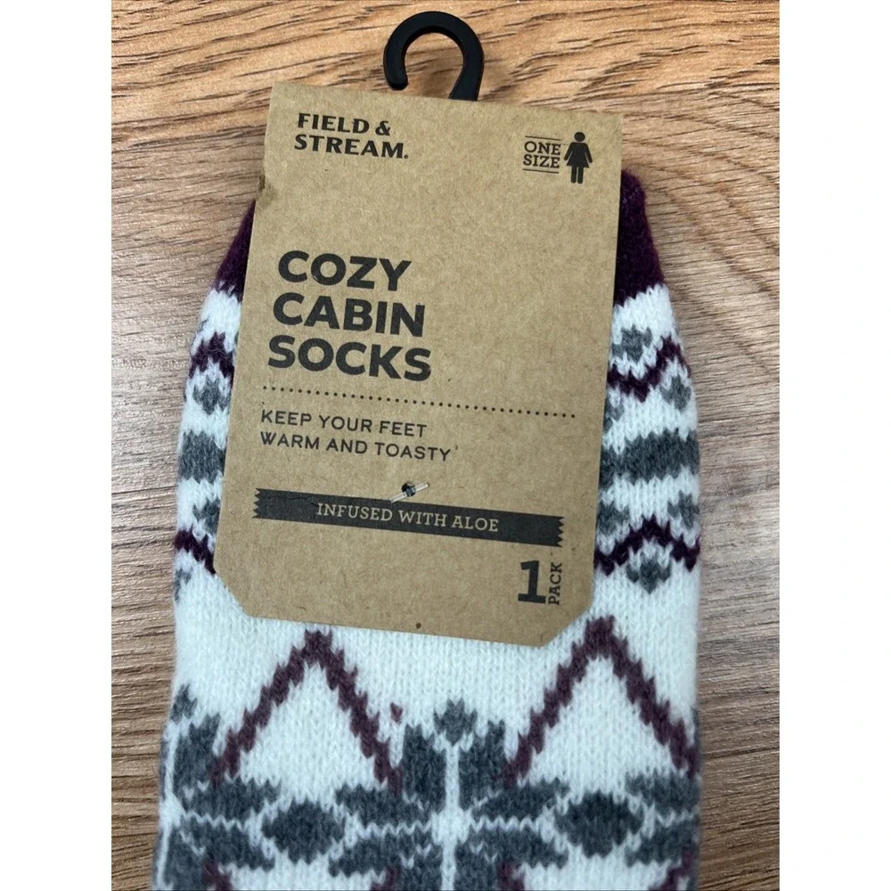 Field & Stream Cozy Cabin‎ Socks Infused with Aloe, 1 Pair, Women's One Size NEW